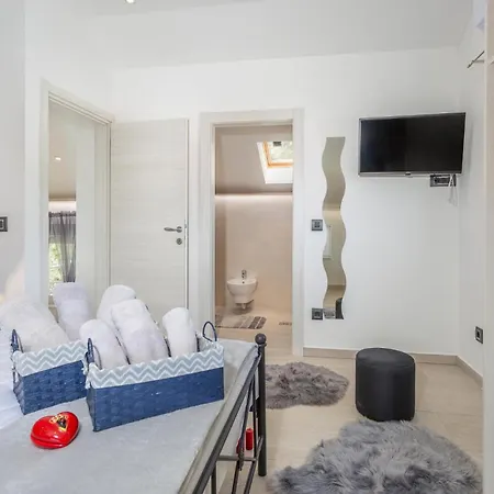 Beautiful In With Kitchen Feriehus *