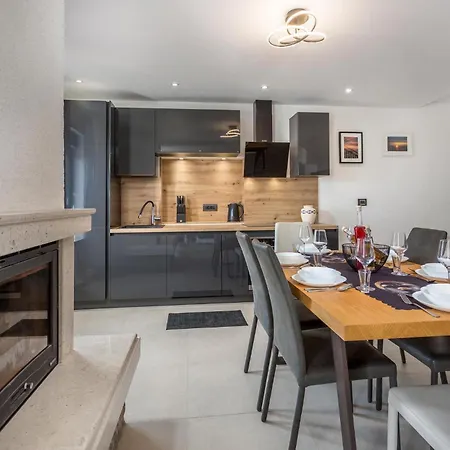 2 Bedroom Stunning In Ičići