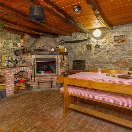 Holiday home Beautiful In With Kitchen *