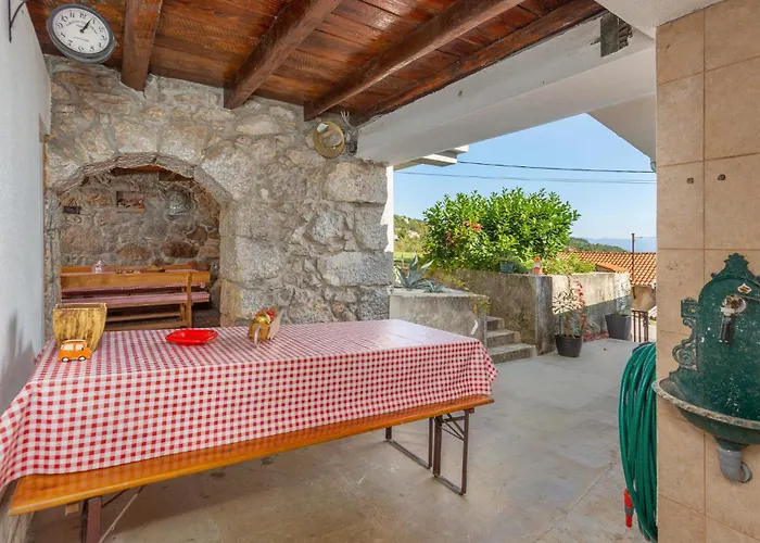 2 Bedroom Stunning In Prázdninový dům